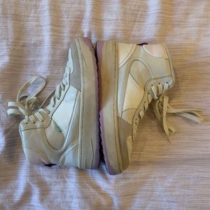Zara girls color changing sneakers!!! Slightly worn